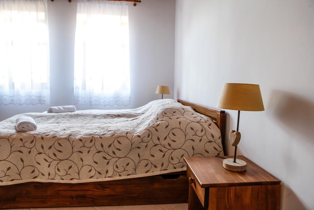 Katica Vendégház Tarcal Habitación foto